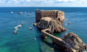 Peniche-Berlengas-subacuática-fuerte-Sao-Joao-Baptista