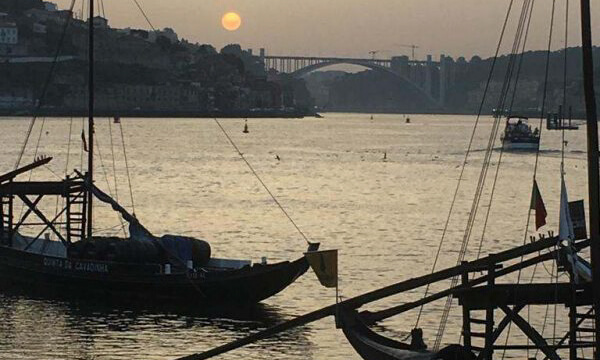 viaje-buceo-oporto-pecios-historicos Ribera del rio en Portugal